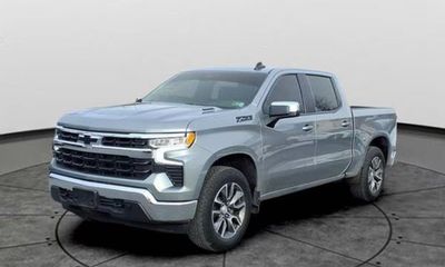 2023 Chevrolet Silverado LT