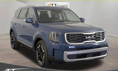 2023 Kia Telluride S
