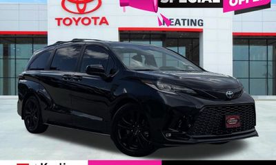 2025 Toyota Sienna XSE