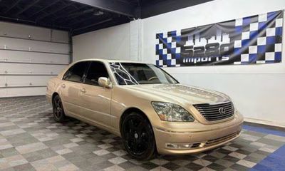 2005 Lexus LS 430