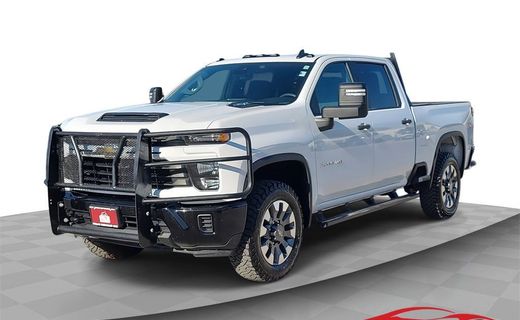 2024 Chevrolet Silverado HD Custom
