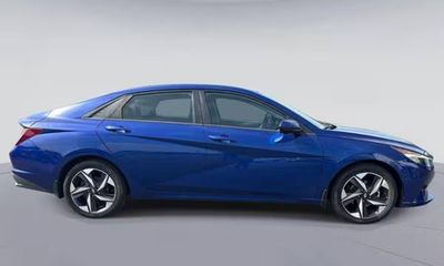 2023 Hyundai Elantra SEL W Convenience