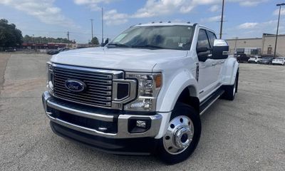 2022 Ford F-450 Lariat