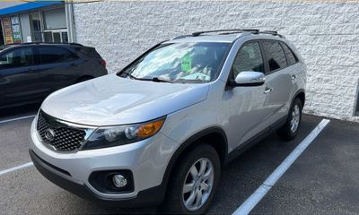 2011 Kia Sorento GL
