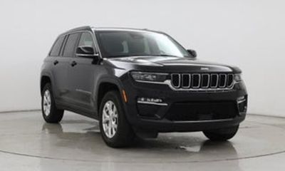 2023 Jeep Grand Cherokee Summit