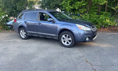 2013 Subaru Outback Limited 6CD HK