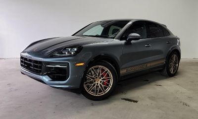 2026 Porsche Cayenne GTS Coupe