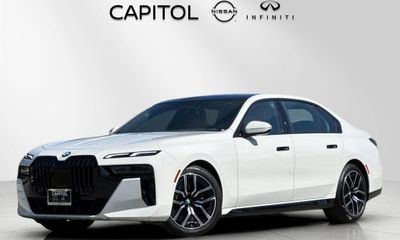 2023 BMW 740i