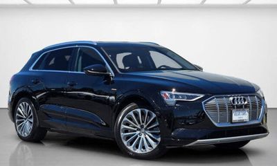 2019 Audi E-Tron Prestige Quattro