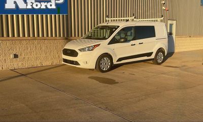2023 Ford Transit Connect XLT