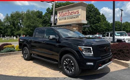 2023 Nissan Titan