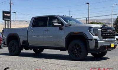 2026 GMC Sierra HD AT4