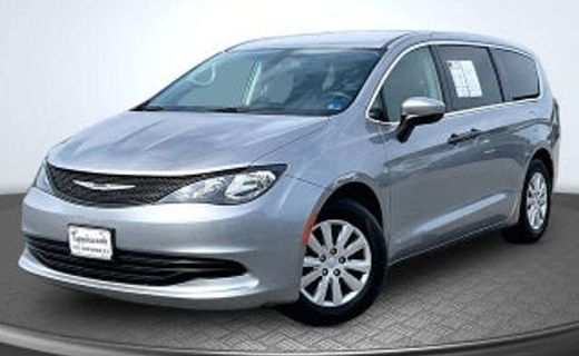 2022 Chrysler Voyager LX