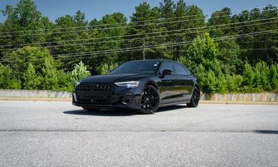 2024 Audi S8