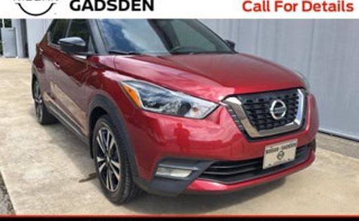 2020 Nissan Kicks SR