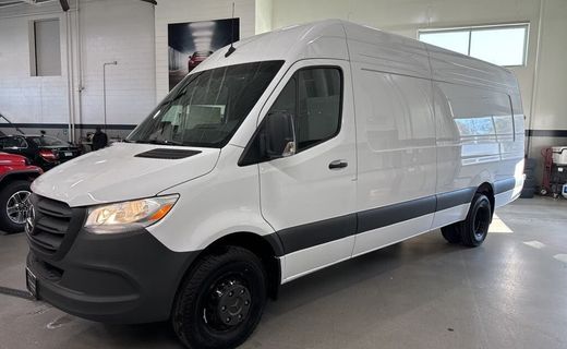 2025 Mercedes-Benz Sprinter 907