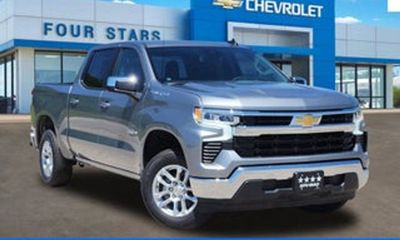 2024 Chevrolet Silverado RST