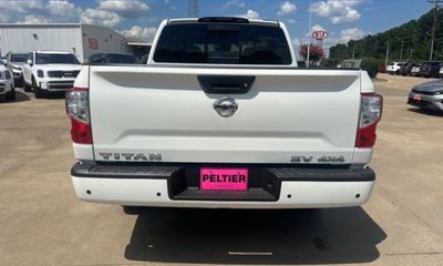 2021 Nissan Titan