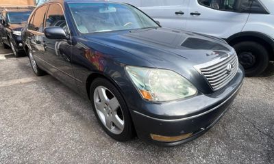 2006 Lexus LS Base