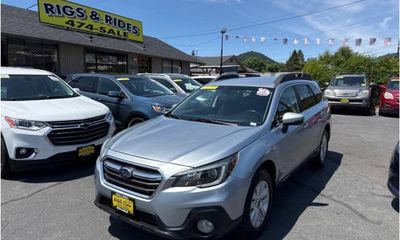 2018 Subaru Outback Premium ES