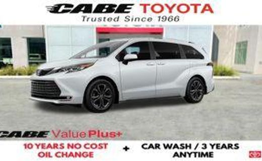 2026 Toyota Sienna Platinum