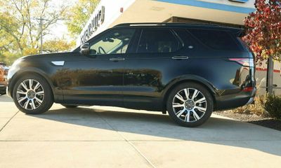 2019 Land Rover Discovery HSE Luxury