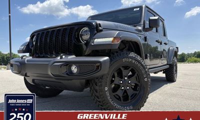 2022 Jeep Gladiator Sport