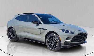 2023 Aston Martin DBX DBX707