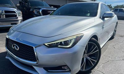2017 Infiniti Q60 30T Premium Coupe