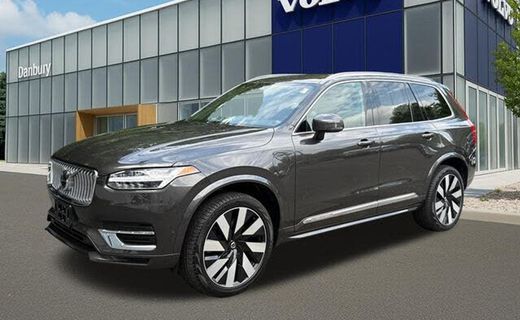 2024 Volvo XC90 Plus Bright