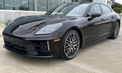 2025 Porsche Panamera GTS