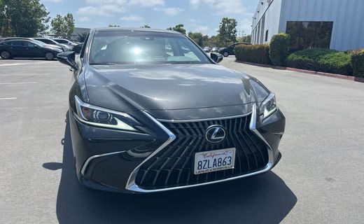 2022 Lexus ES 350 Base