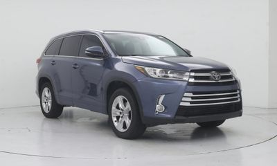 2018 Toyota Highlander LTD Platinum
