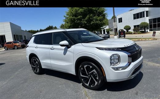 2023 Mitsubishi Outlander SEL