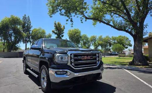 2018 GMC Sierra SLT