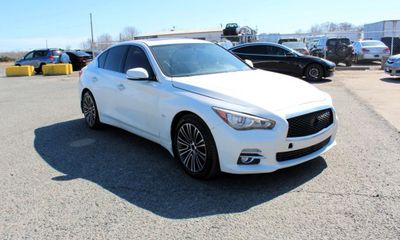 2018 Infiniti Q50 30T Luxe
