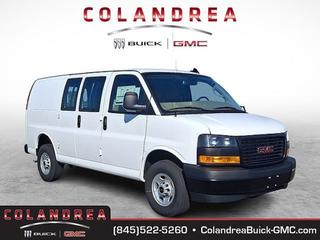 2025 GMC Savana 3500