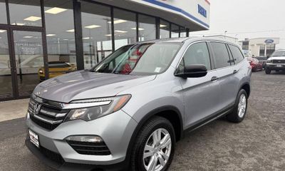 2017 Honda Pilot LX