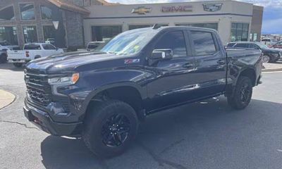 2022 Chevrolet Silverado Trail Boss LT