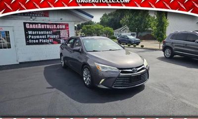 2016 Toyota Camry XSE