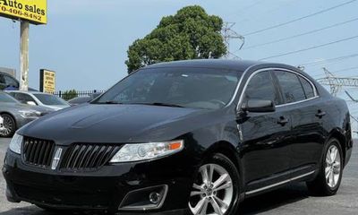 2010 Lincoln MKS EcoBoost
