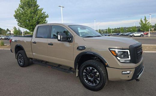 2024 Nissan Titan
