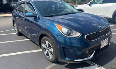 2017 Kia Niro LX