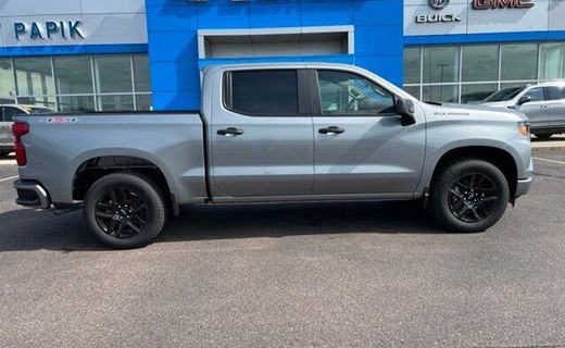 2026 Chevrolet Silverado Custom