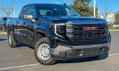 2026 GMC Sierra Pro