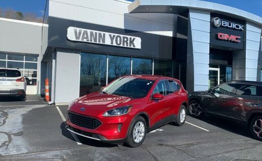 2020 Ford Escape SE