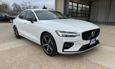 2023 Volvo S60 Plus Dark With