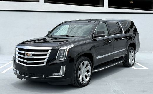 2018 Cadillac Escalade ESV Luxury