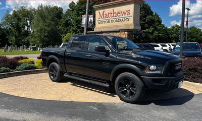 2022 Ram 1500 SLT