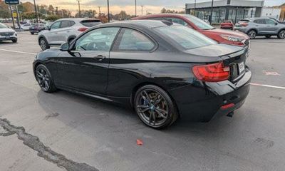2016 BMW M235i xDrive